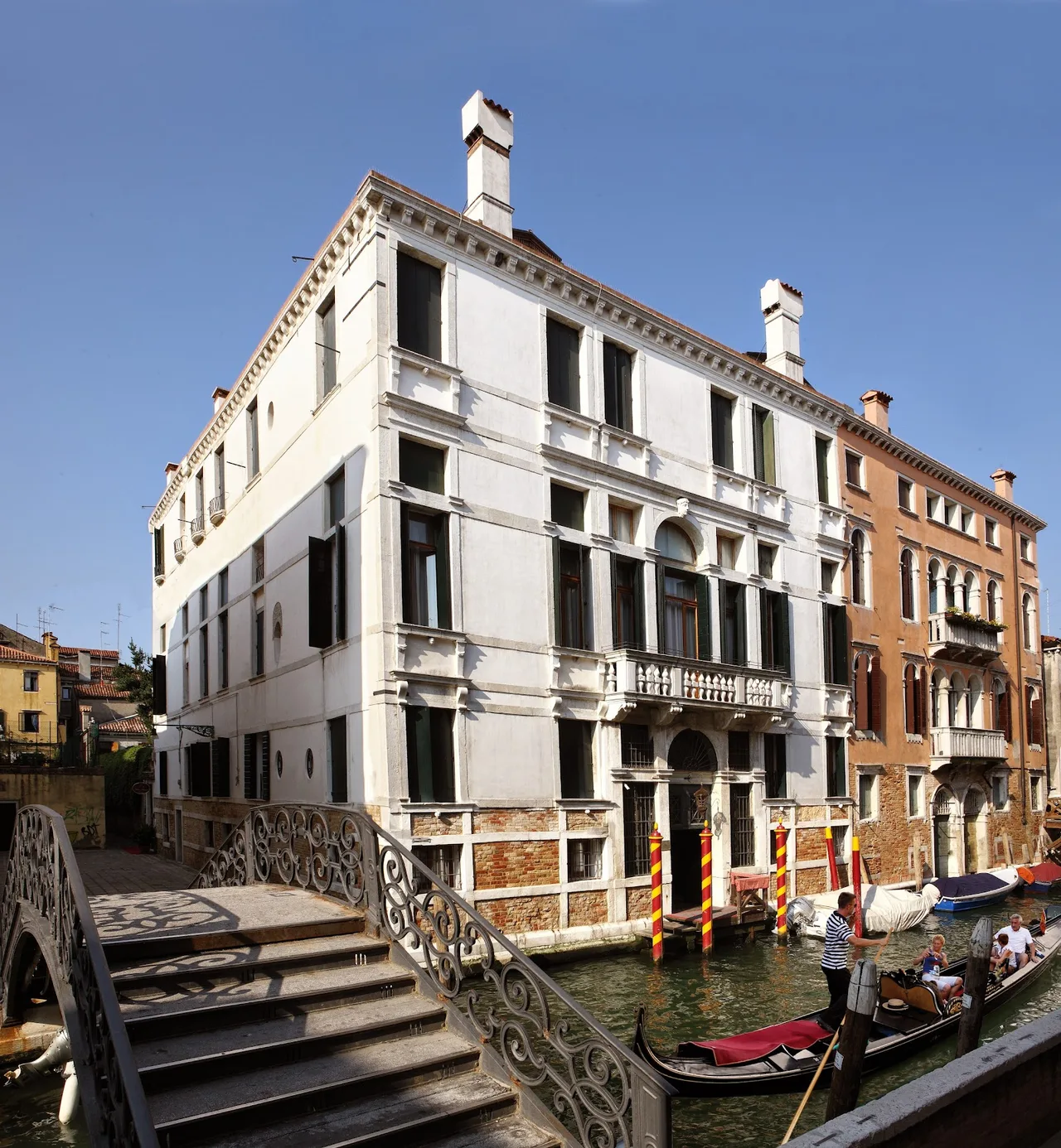 Palazzo Abadessa exterior and canal frontage in San Marco, Venice