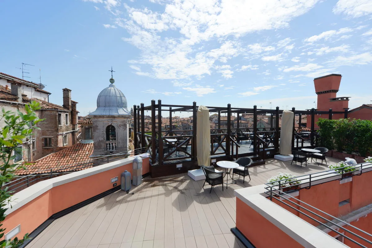 Splendid Venice - Starhotels Collezione exterior and canal frontage in San Marco, Venice