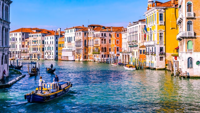 Hotels in Venice - Hotel Guide Venice Italy